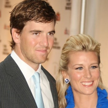 Mar 21, 2013. On March 20, Us Weekly confirmed that Eli Manning's wife, Abby. They likely  wanted to have another baby close in age to Ava and the timing.