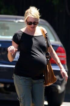 A Heavily Pregnant Naomi Watts