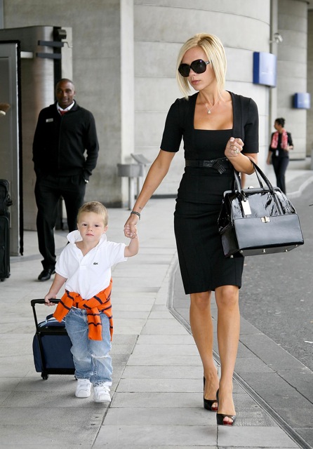 Cruz and Victoria Beckham at the Airport