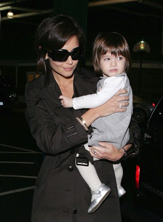 Katie and Suri Leaving their NYC Hotel October 20th, 2007