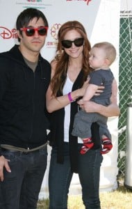 Ashlee Simpson, Pete Wentz and Bronx at A Time for Heroes Celebrity Picnic