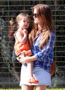 Isla Fisher & Olive Cohen Stroll in West Hollywood