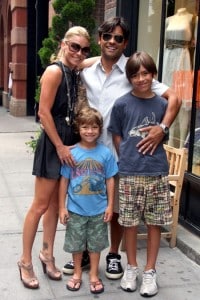 Kelly ripa and Mark Consuelos with sons Michael and Joaquin