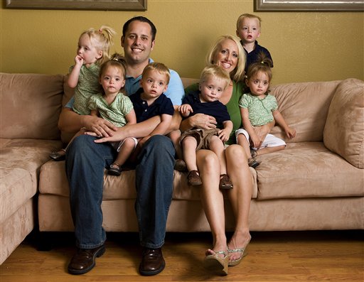Brian and Jenny Masche Talk About 'Raising Sextuplets'