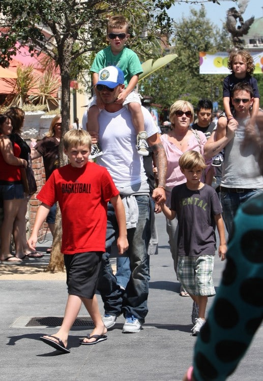 David Shops With His Boys At The Grove