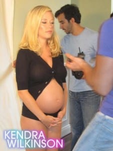 Kendra Shows Off Her Growing Belly