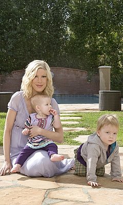 tori spelling little maven