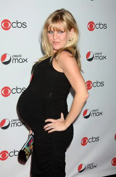 Jenna Elfman and Ashley Jenson Show Off Their Bumps @ The CBS Fall Preview 