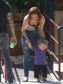 Ashlee and Pete Build Sandcastles With Bronx