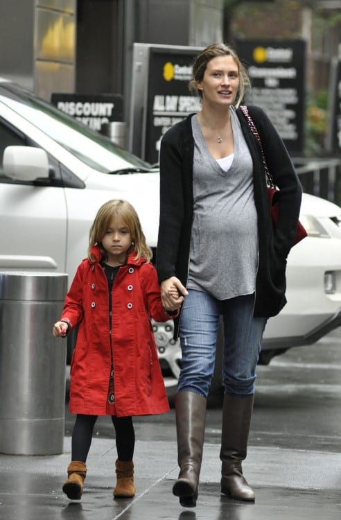 An Expectant Rhea Wahlberg Shops in NYC With Daughter Ella