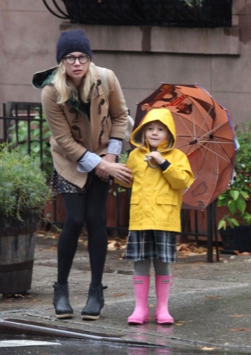 Matilda Ledger & Michelle Williams Have a Rainy Stroll To School
