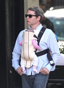 Matthew Broderick Is A Babywearing Daddy