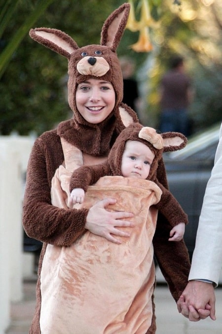Alyson Hannigan and Satyana Denisof Kangaroo & Baby for halloween