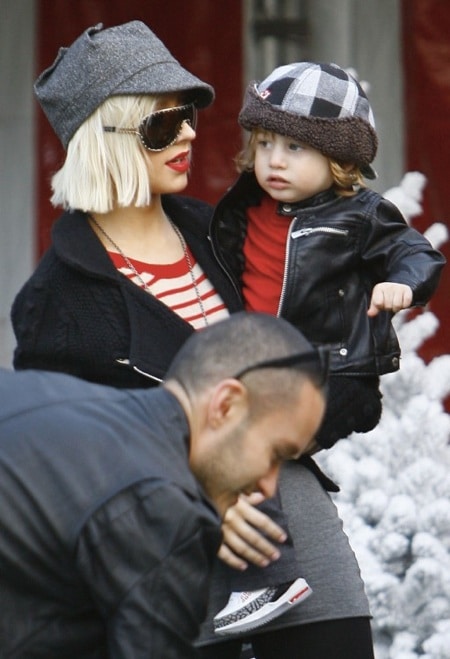 Christina Aguilera and son Max Bratman prep for the holidays
