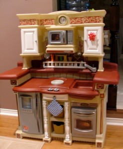Kid Tested: Step2 Party Time Kitchen