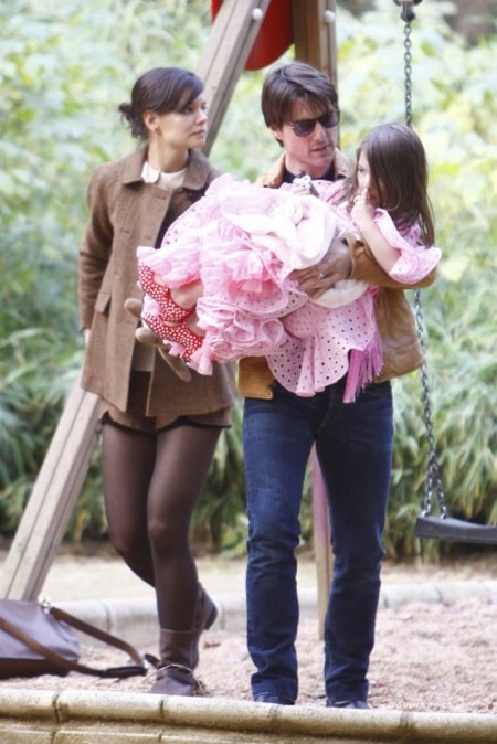 Katie Holmes & Suri Visit Tom Cruise In Sevilla