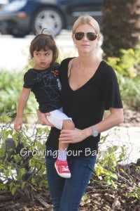 Tiger Woods' wife Elin Nordegren out for lunch with her children, Florida