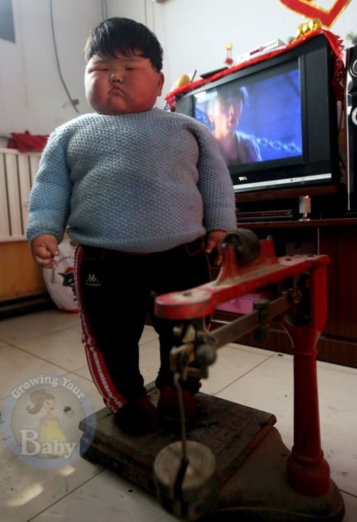 Chinese Toddler Weighs In At 90lbs
