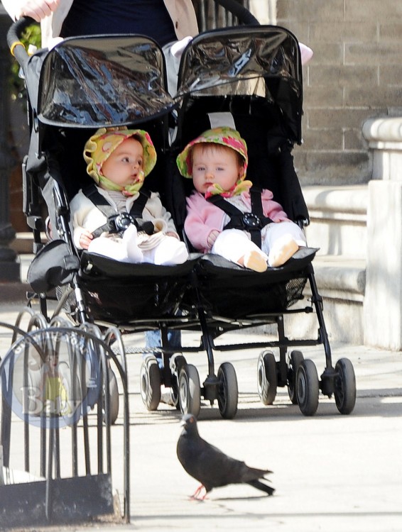 SJP's Twins Marion and Tabitha Enjoy A Sunny Stroll