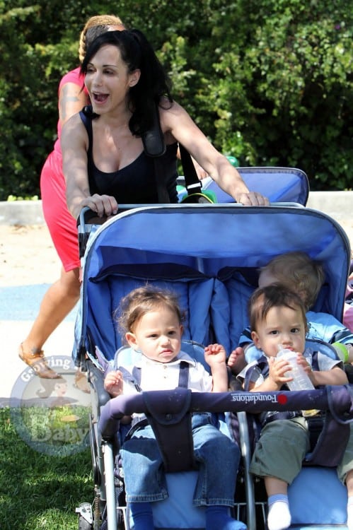 Nadya Suleman Packs Up Her Kids and Heads To The Park