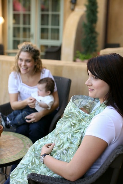 nursing cover with window