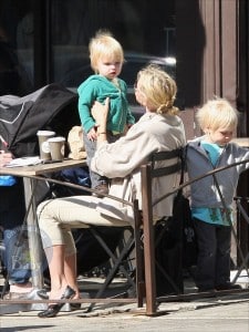 Naomi Watts and Her Boys Enjoy a Beautiful NYC Day!