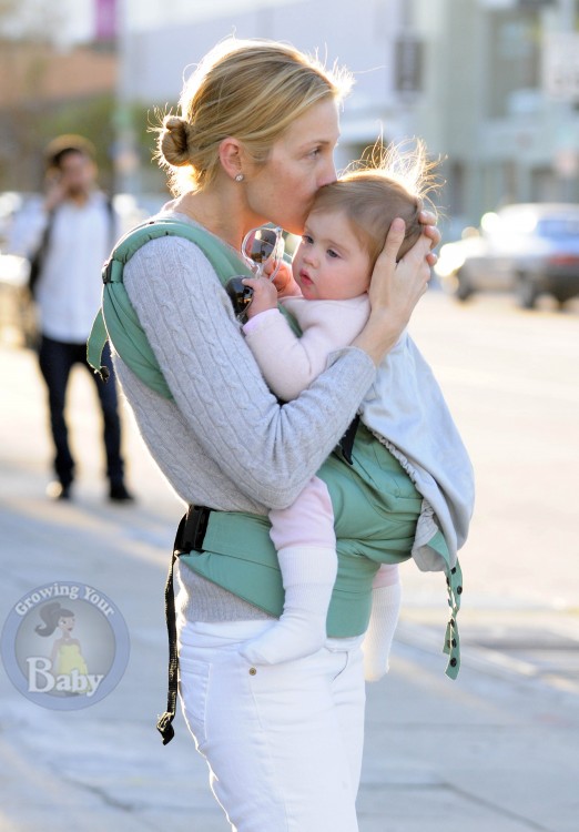 Kelly Rutherford and Daughter Helena Stroll in LA