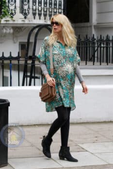 An Expectant Claudia Schiffer in London