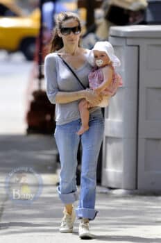 Sarah Jessica Parker with one of her twins