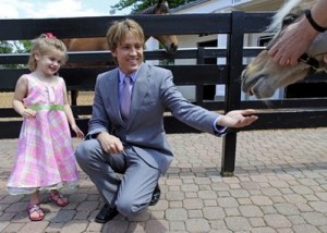 Larry Birkhead and Dannielynn Attend The Kentucky Derby