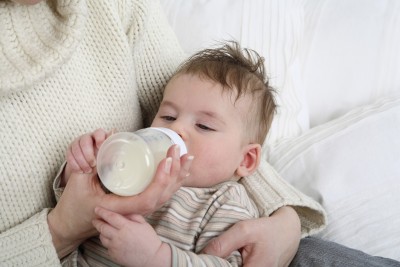 baby bottle feeding