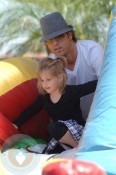 Larry Birkhead and Dannielynn at the market
