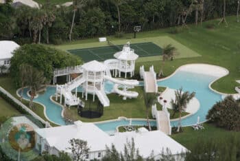 Celine Dion's Aquatic Backyard