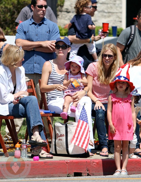 Jennifer Garner with daughters Seraphina and Violet