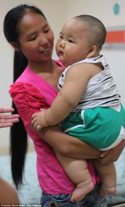 mom Cheng Qingyu with son Lei Lei