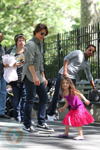 Tom Cruise with Suri, Isabella and Connor