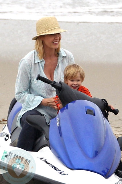 Jenna Elfman and son Story