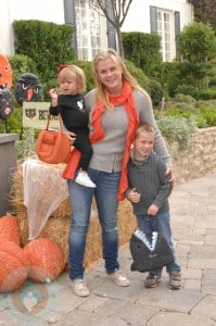 Alison Sweeney with kids Ben and Megan