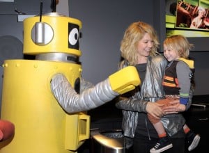 Jenna Elfman and son Story Elias Elfman