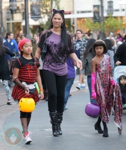 Kimora Lee Simmons with Ming and Aoki