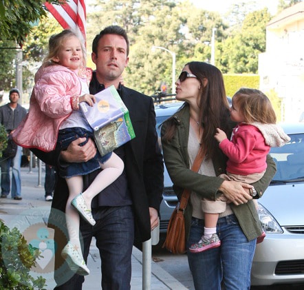 Ben Affleck and  Jennifer Garner with daughters Seraphina & Violet