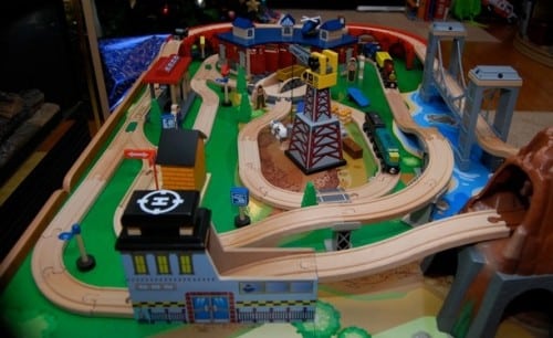 imaginarium train table set up