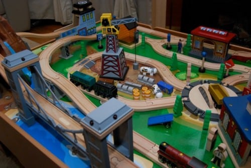 imaginarium train table set up