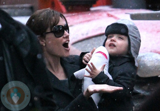 Angelina Jolie with son Knox at Paris Aquarium