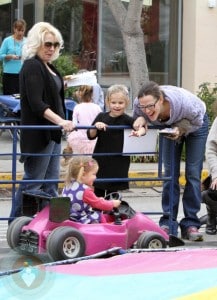 Jennifer Garner & Daughters Seraphina & Violet