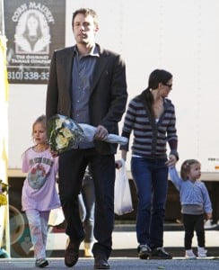 Ben Affleck, Jennifer Garner With Girls Seraphina & Violet