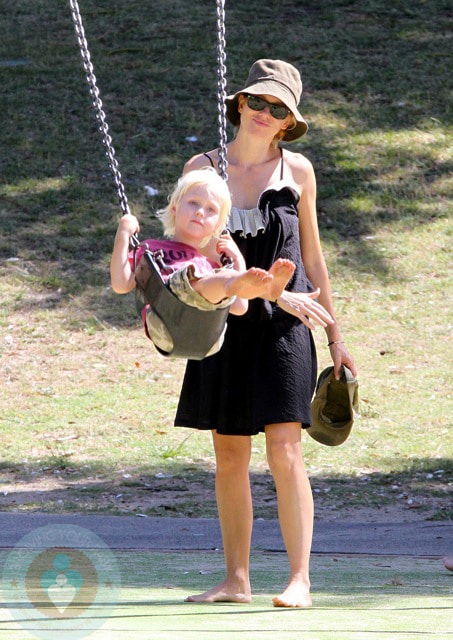 Naomi Watts & son