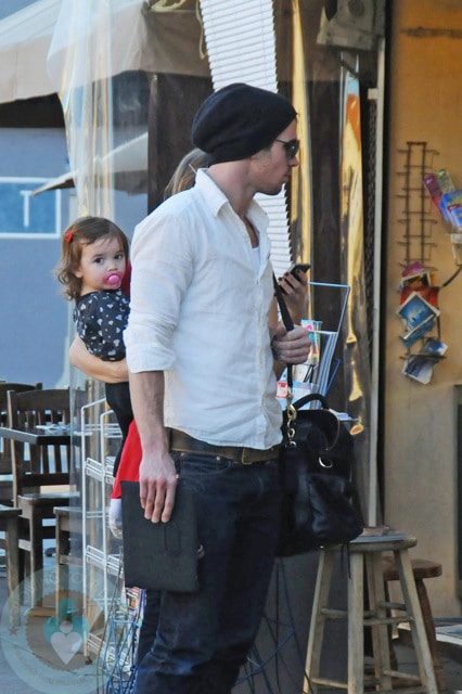 Cam Gigandet and daughter Everleigh