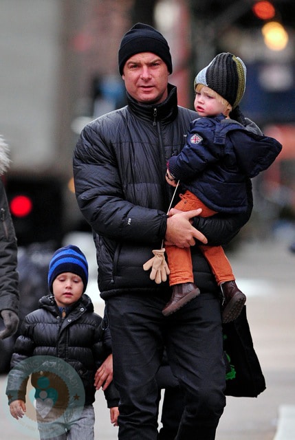 Liev Schreiber with son Alexander and Samuel