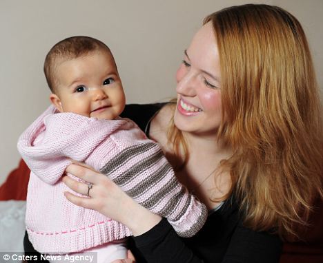 Jennifer Thomas with her daughter Emily